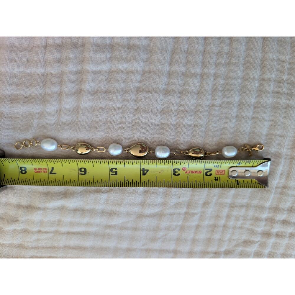 Ann Taylor Signed Gold Tone Oval Link Faux Pearl Bracelet Lobster Adjustable - Picture 5 of 5